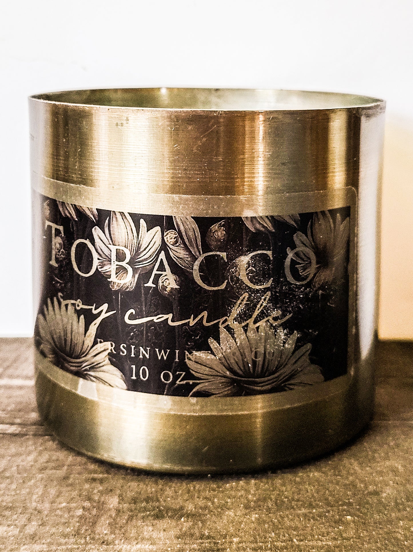 Tobacco Soy Candle - Flowers in Winter Shop